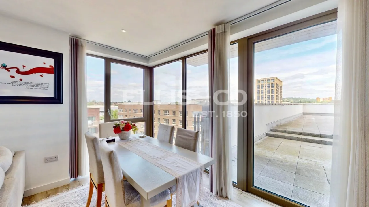 Bakery Walk, Greenford, UB6, photo 6