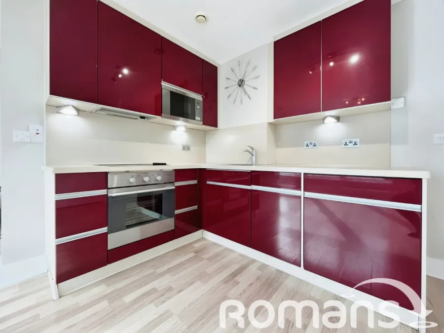 Alencon Link, Basingstoke, RG21, photo 5