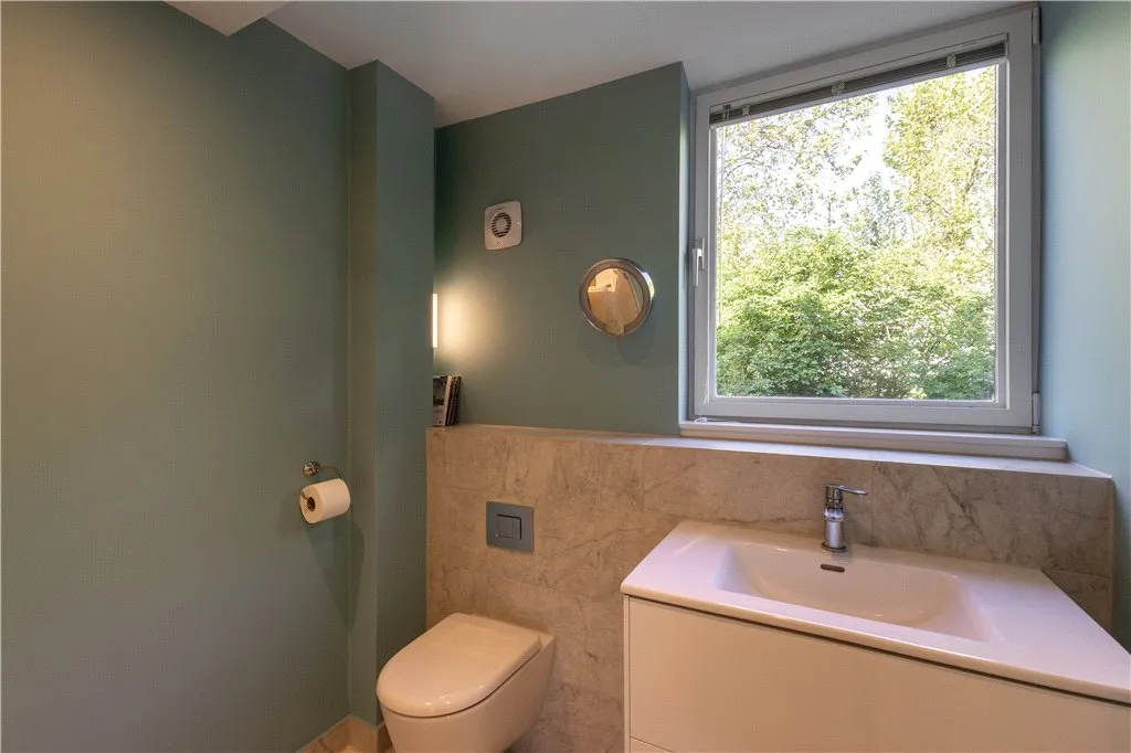 Bridgeport Place, London, E1W, photo 31