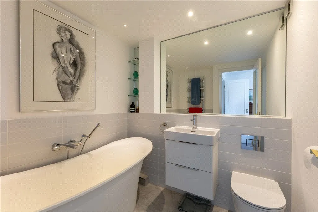 Bridgeport Place, London, E1W, photo 28