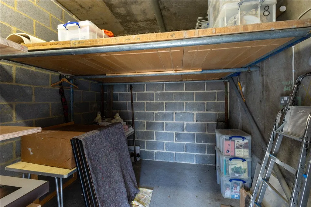 Bridgeport Place, London, E1W, photo 16
