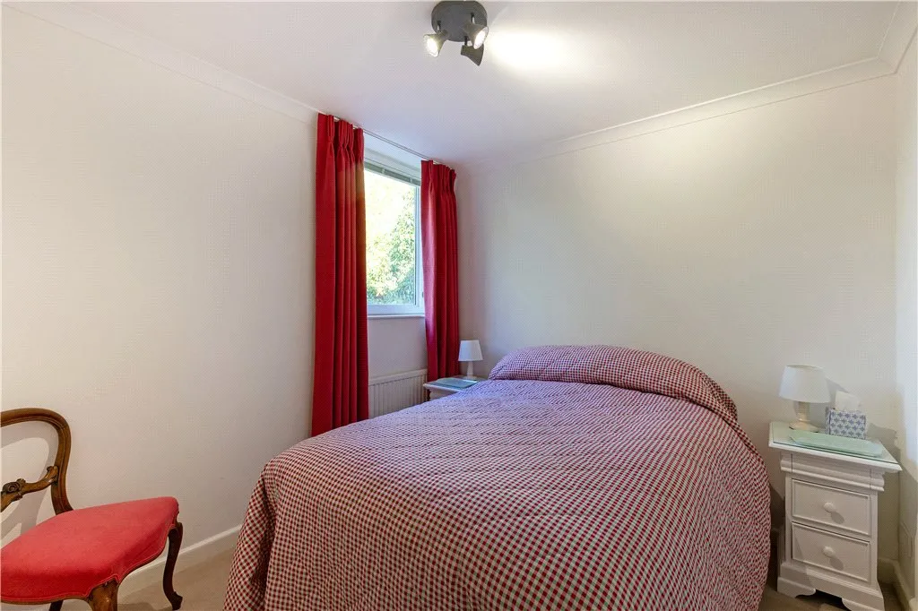 Bridgeport Place, London, E1W, photo 9