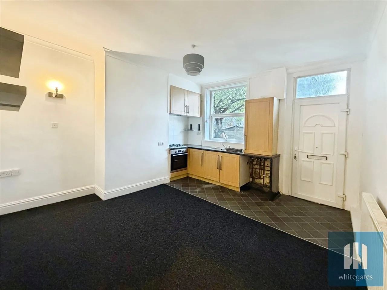 Off Wakefield Road, Brighouse, HD6, photo 2