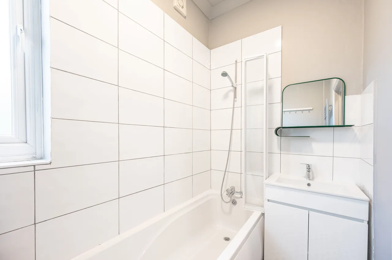 Flat B, 965 Finchley Road, London, photo 7