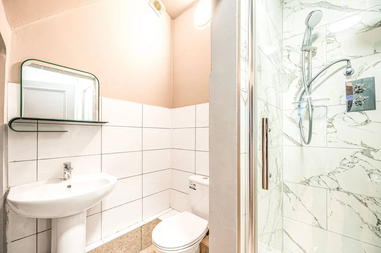 Flat B, 965 Finchley Road, London, photo 4