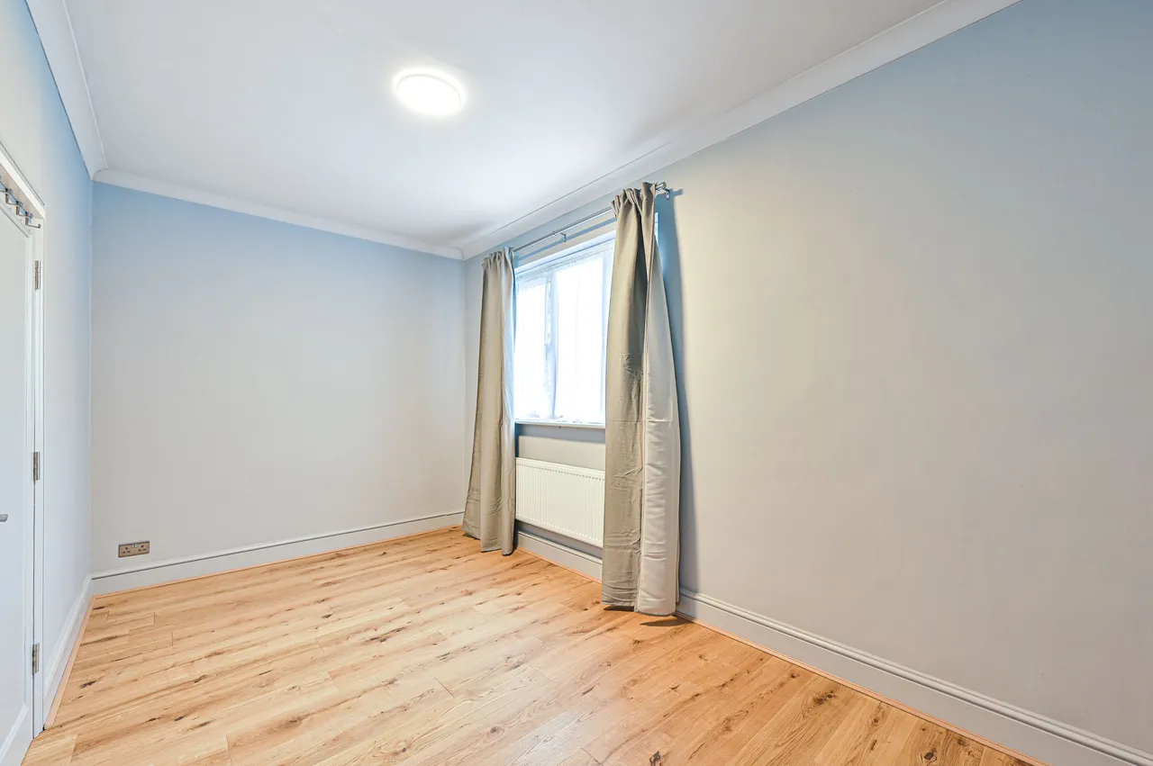 Flat B, 965 Finchley Road, London, photo 5