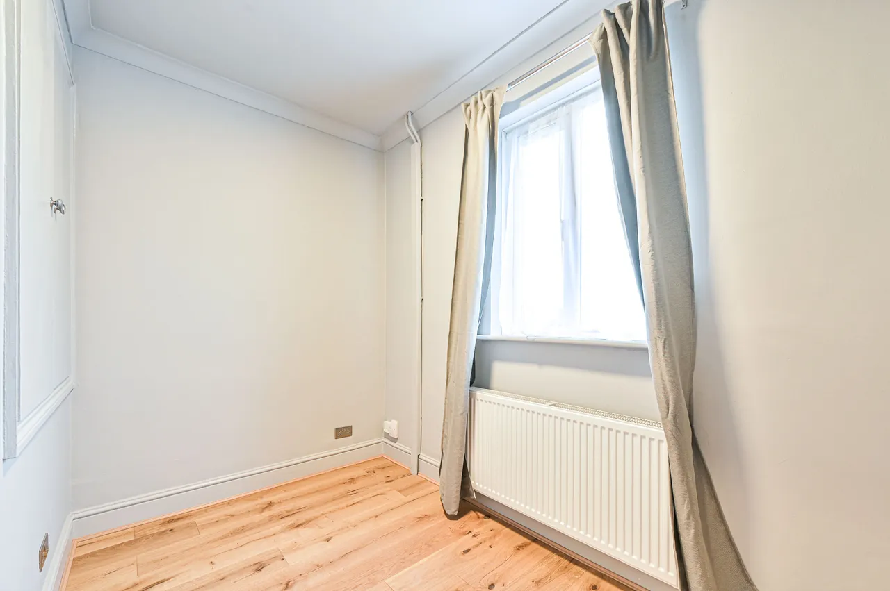 Flat B, 965 Finchley Road, London, photo 6