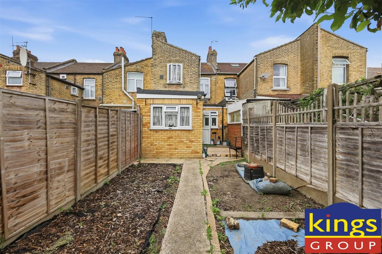 Kings Road, Edmonton, N18, photo 15