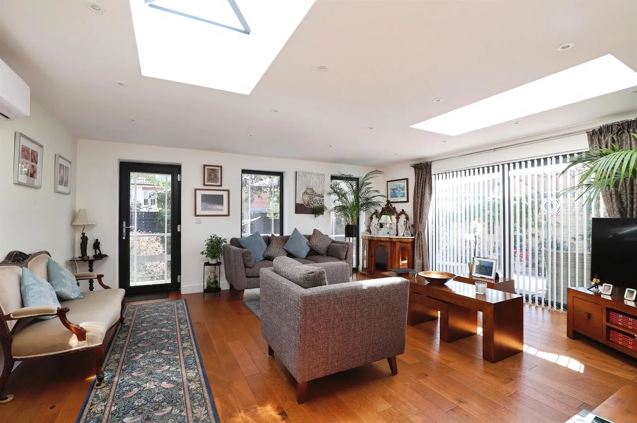 Victoria Road, Peterborough, PE8, photo 10