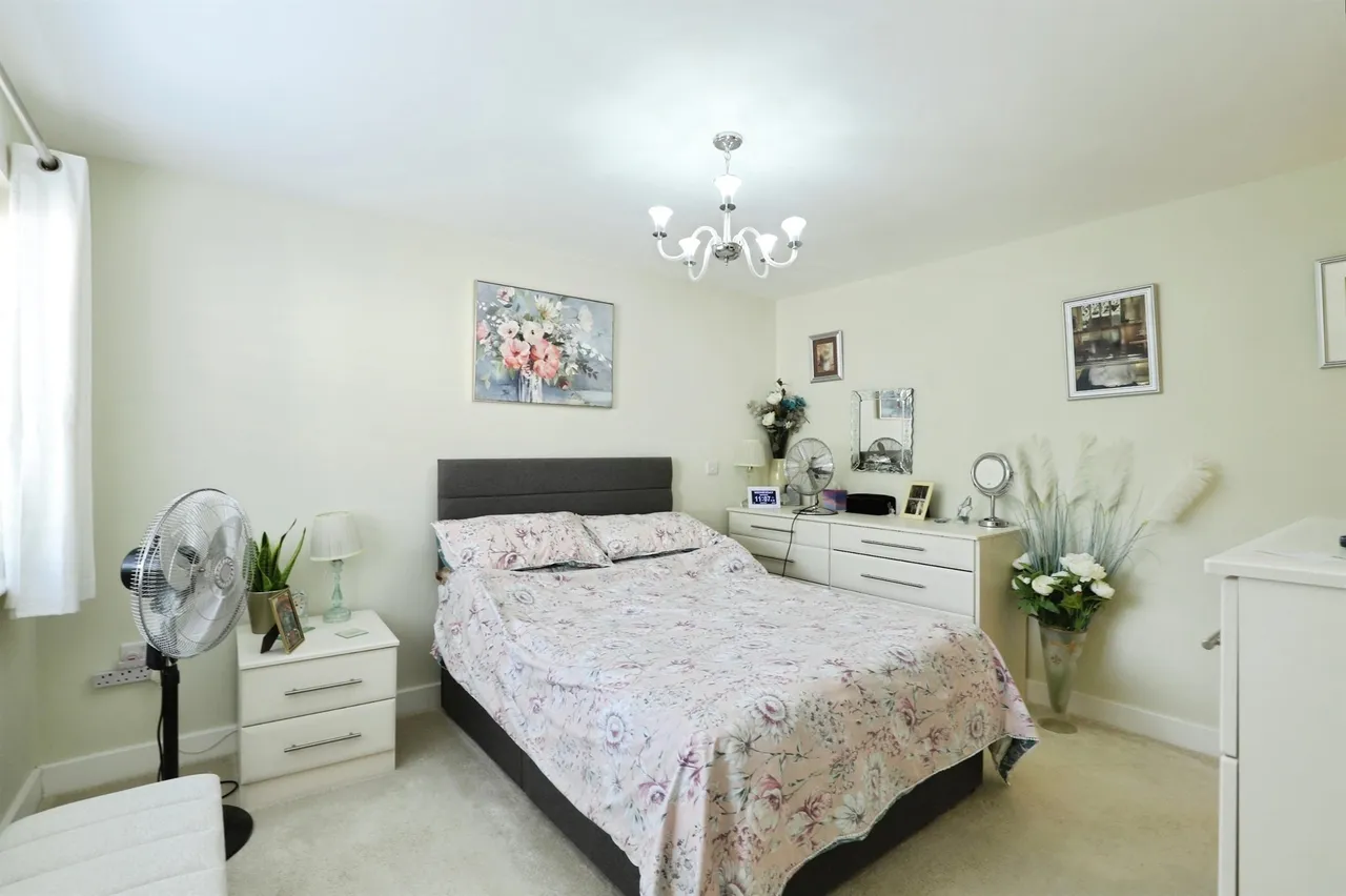 Victoria Road, Peterborough, PE8, photo 12