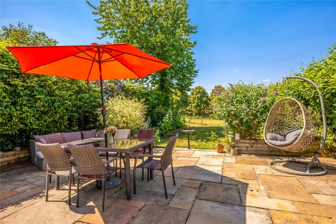 Litchfield Close, Enstone, OX7, photo 2