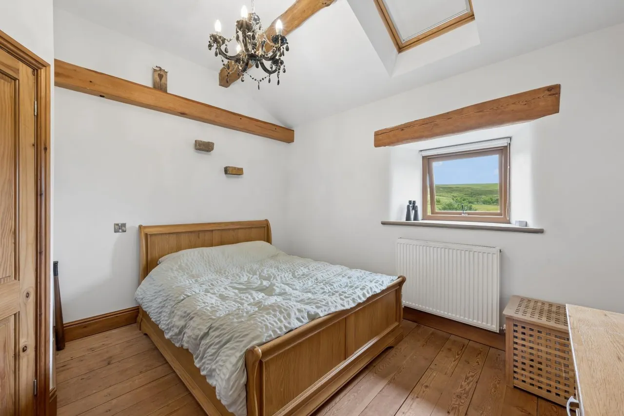 Dean, Bacup, OL13 8RG, photo 25