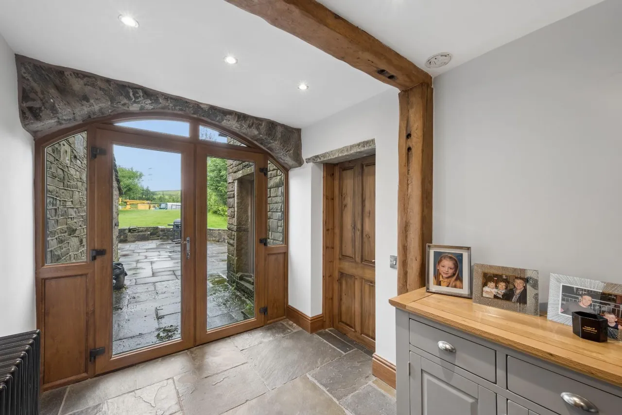 Dean, Bacup, OL13 8RG, photo 16