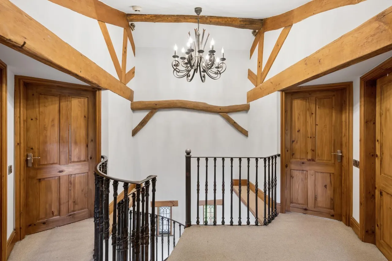 Dean, Bacup, OL13 8RG, photo 24