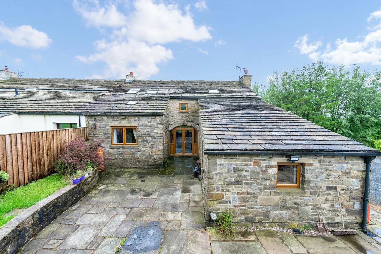 Dean, Bacup, OL13 8RG, photo 34