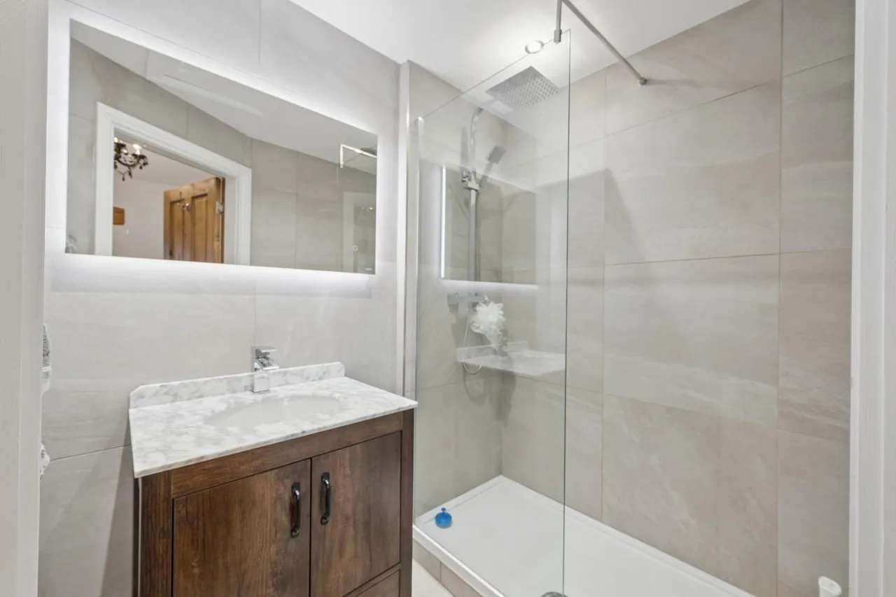 Dean, Bacup, OL13 8RG, photo 27