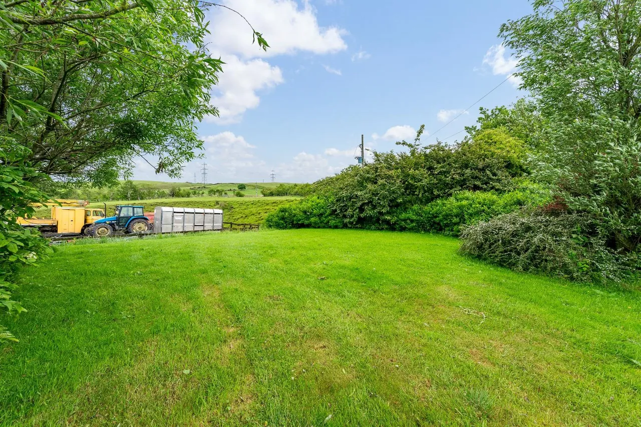 Dean, Bacup, OL13 8RG, photo 36