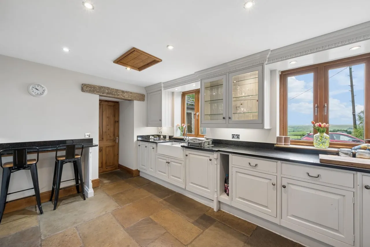 Dean, Bacup, OL13 8RG, photo 13