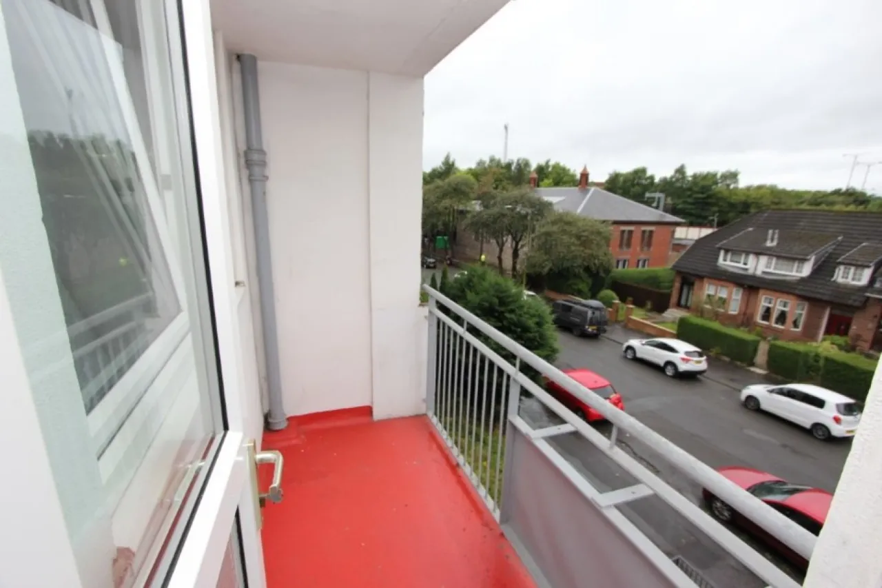 SHAWLANDS, ELLANGOWAN ROAD, G41 3SY - UNFURNISHED, photo 5