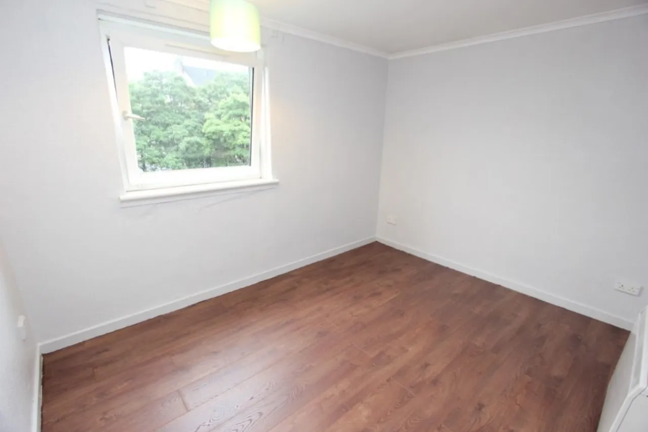 SHAWLANDS, ELLANGOWAN ROAD, G41 3SY - UNFURNISHED, photo 8
