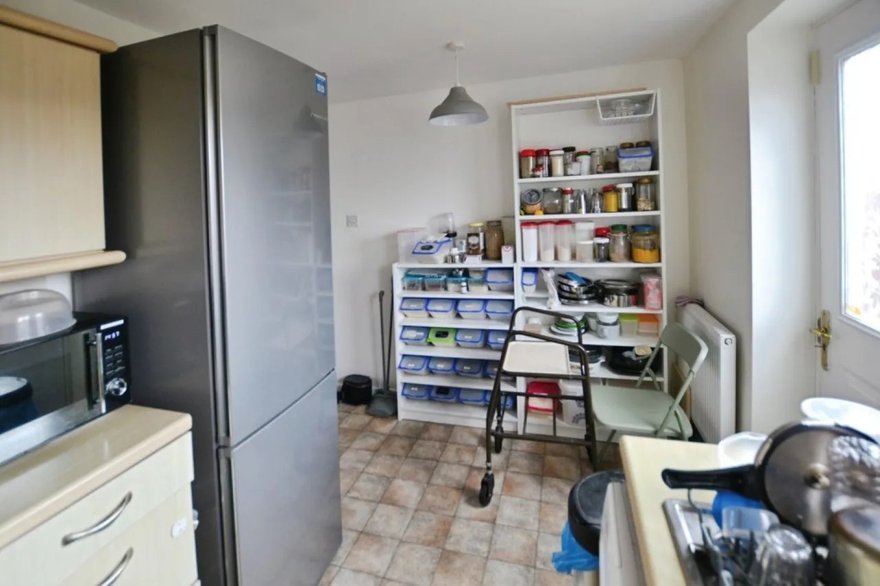 Coltsfoot Road, Hamilton, Leicester, photo 6
