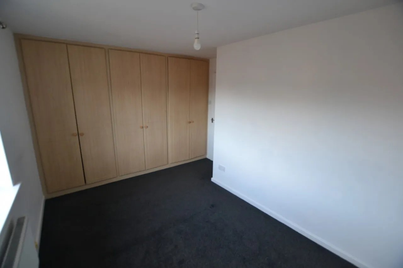 Coltsfoot Road, Hamilton, Leicester, photo 9