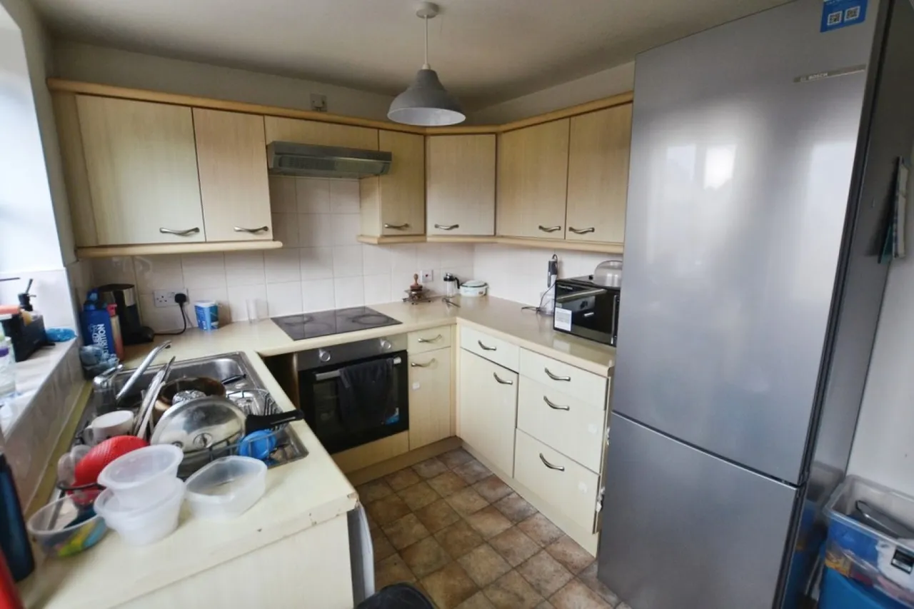 Coltsfoot Road, Hamilton, Leicester, photo 5