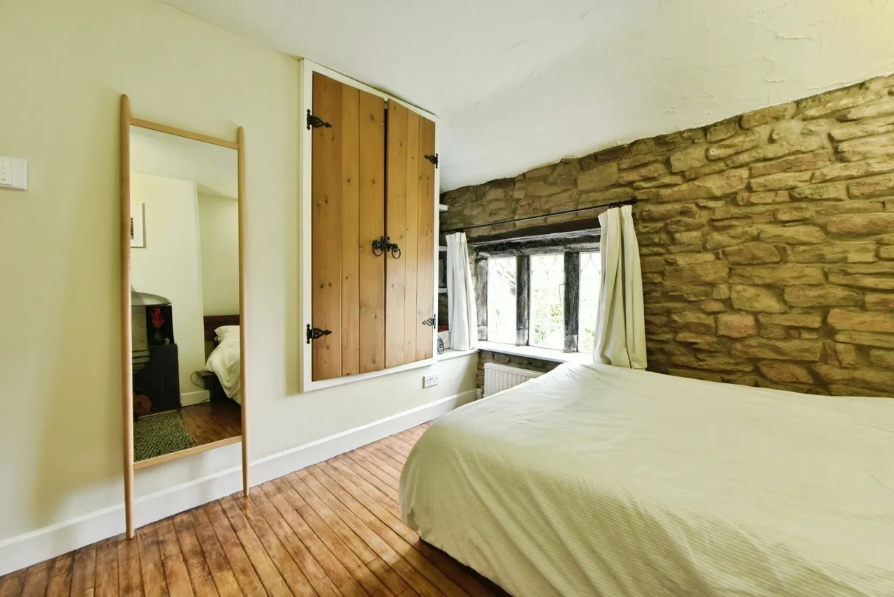 Upper Hibbert Lane, Marple, Stockport, Greater Manchester, SK6, photo 13