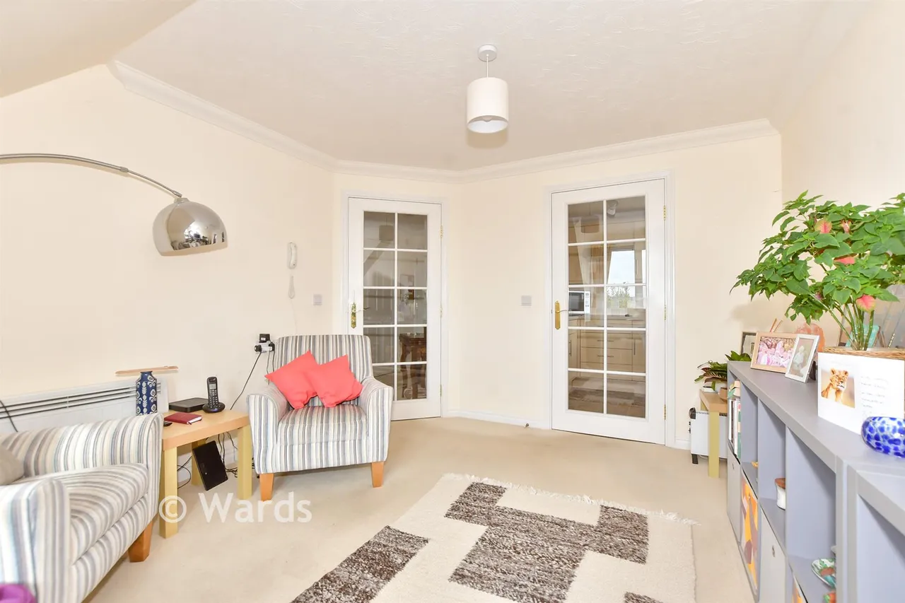 East Street, Hythe, CT21, photo 7