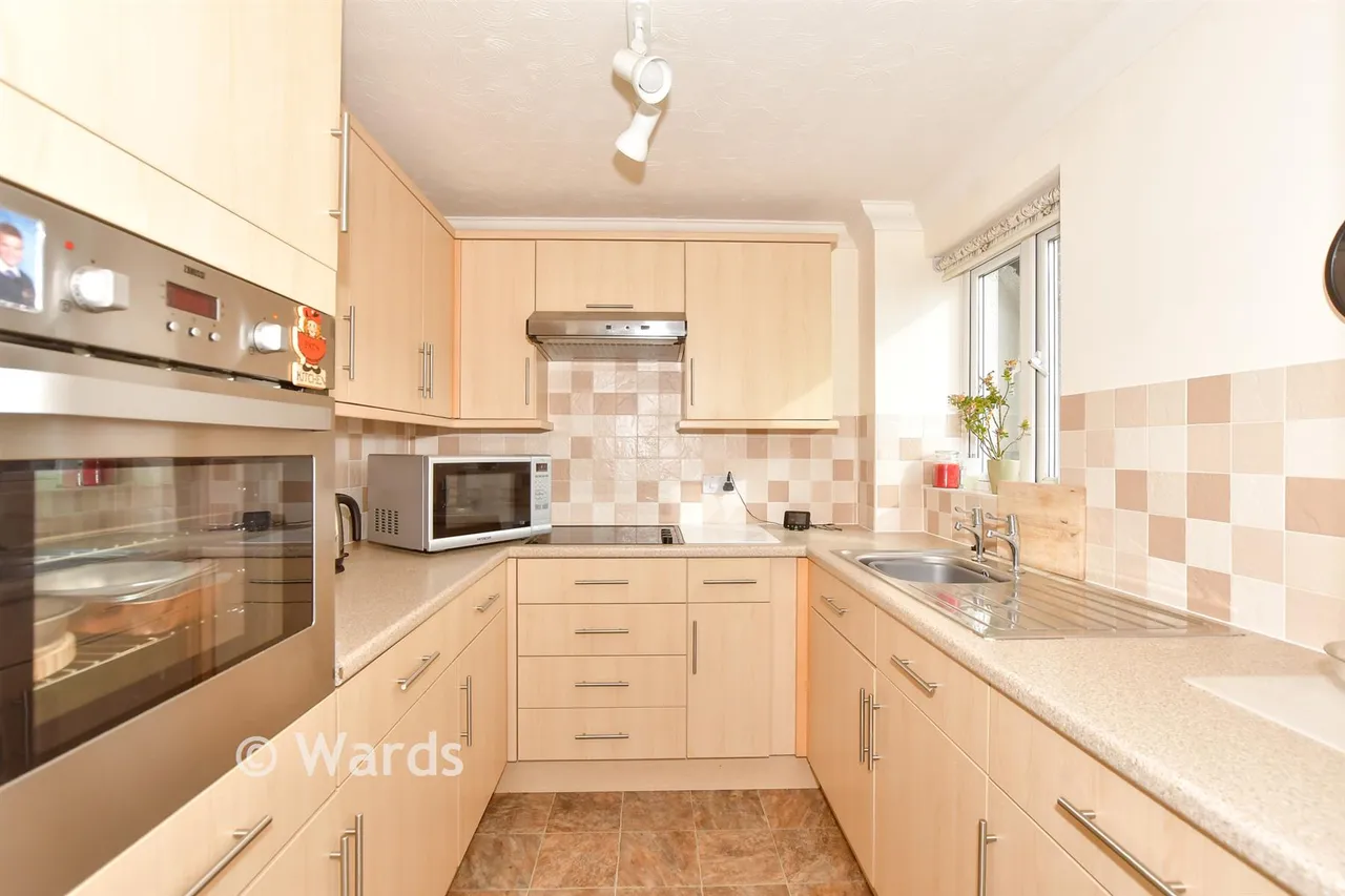 East Street, Hythe, CT21, photo 6