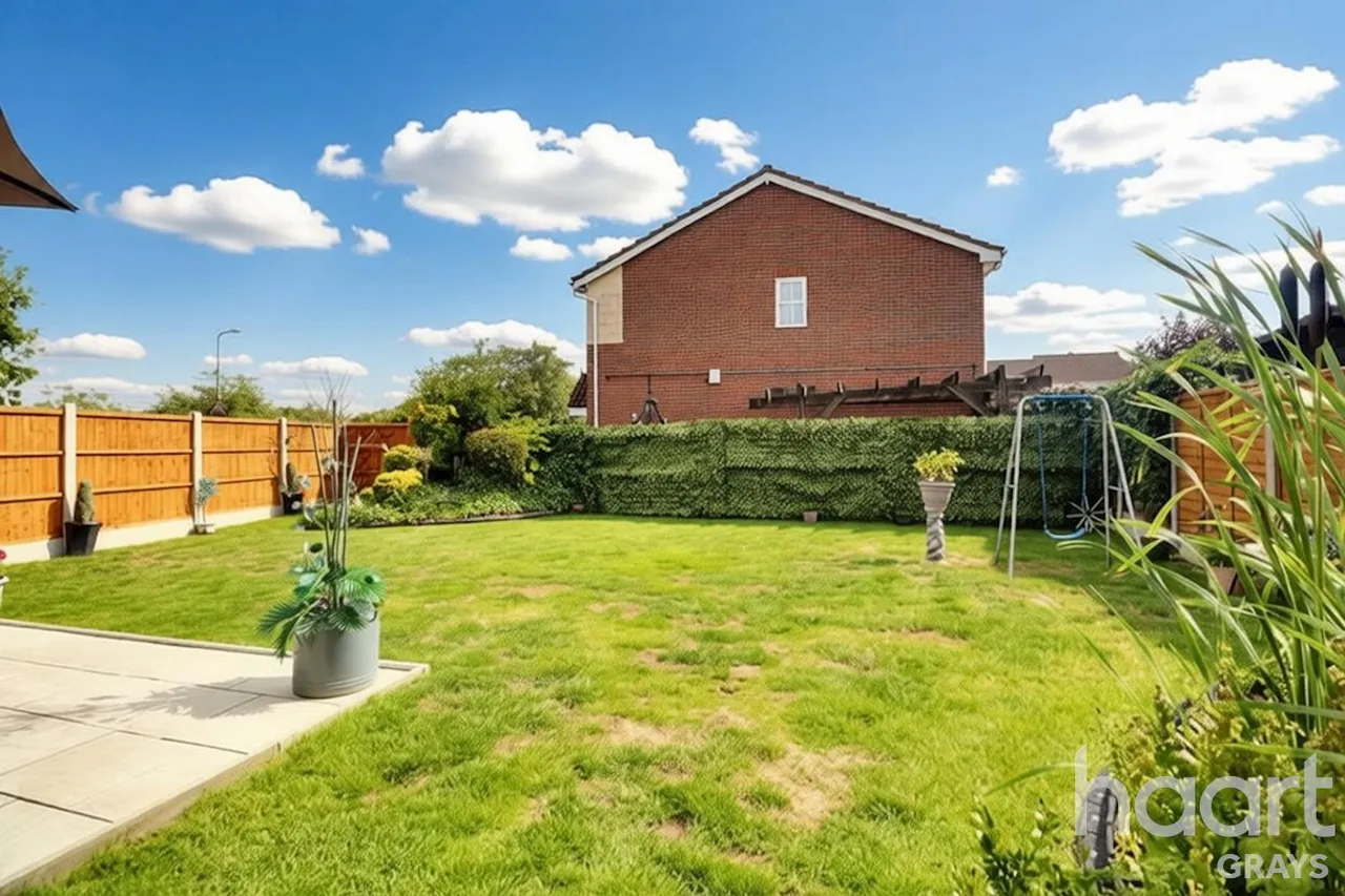 Cole Avenue, Chadwell St Mary, RM16, photo 12