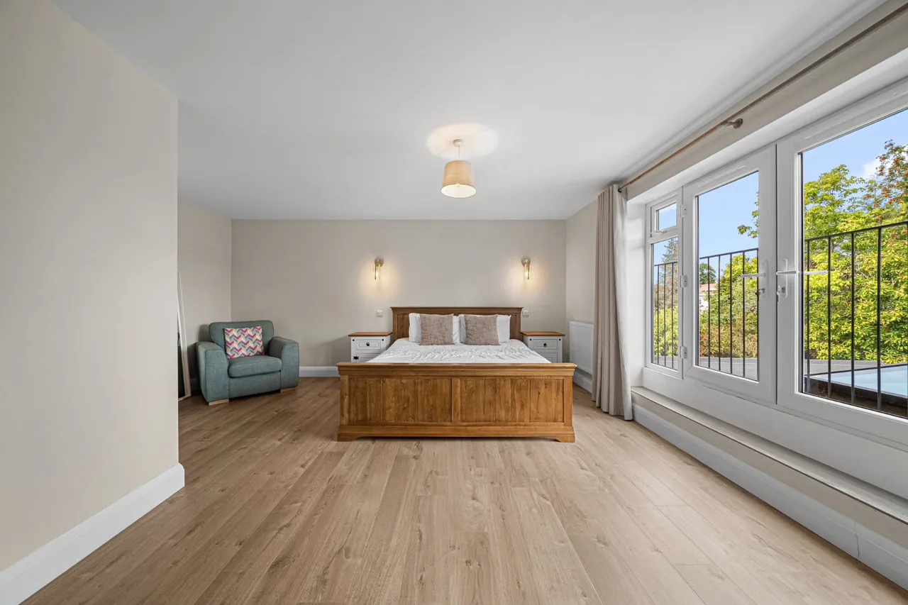 Mayfield Avenue, New Haw, KT15, photo 15