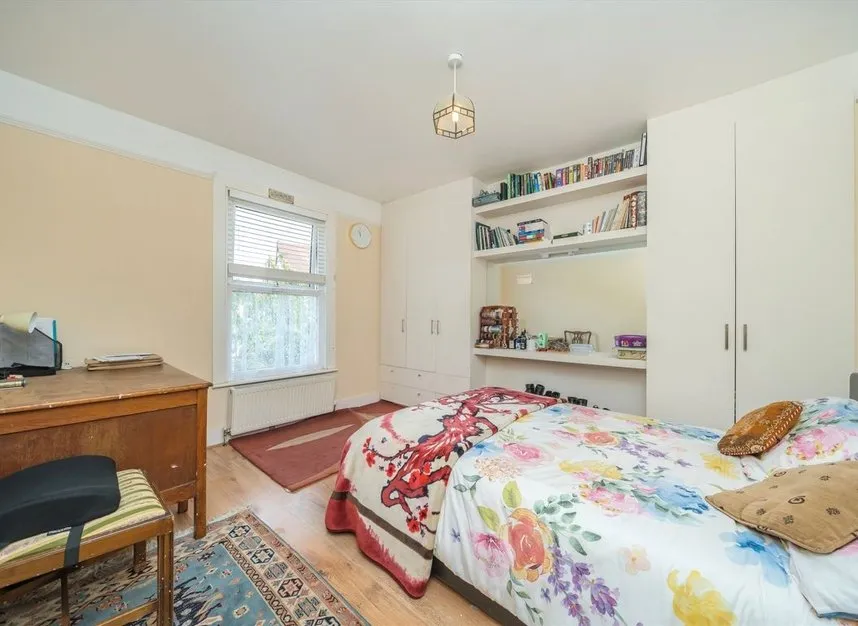 Nimrod Road, Furzedown, SW16, photo 8