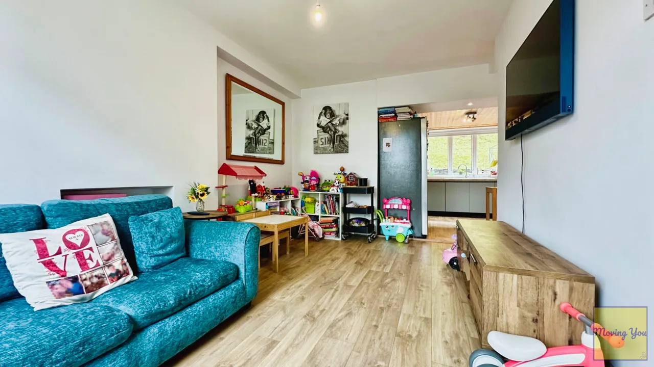 Dyffryn Road, Pontardawe, Swansea, photo 5