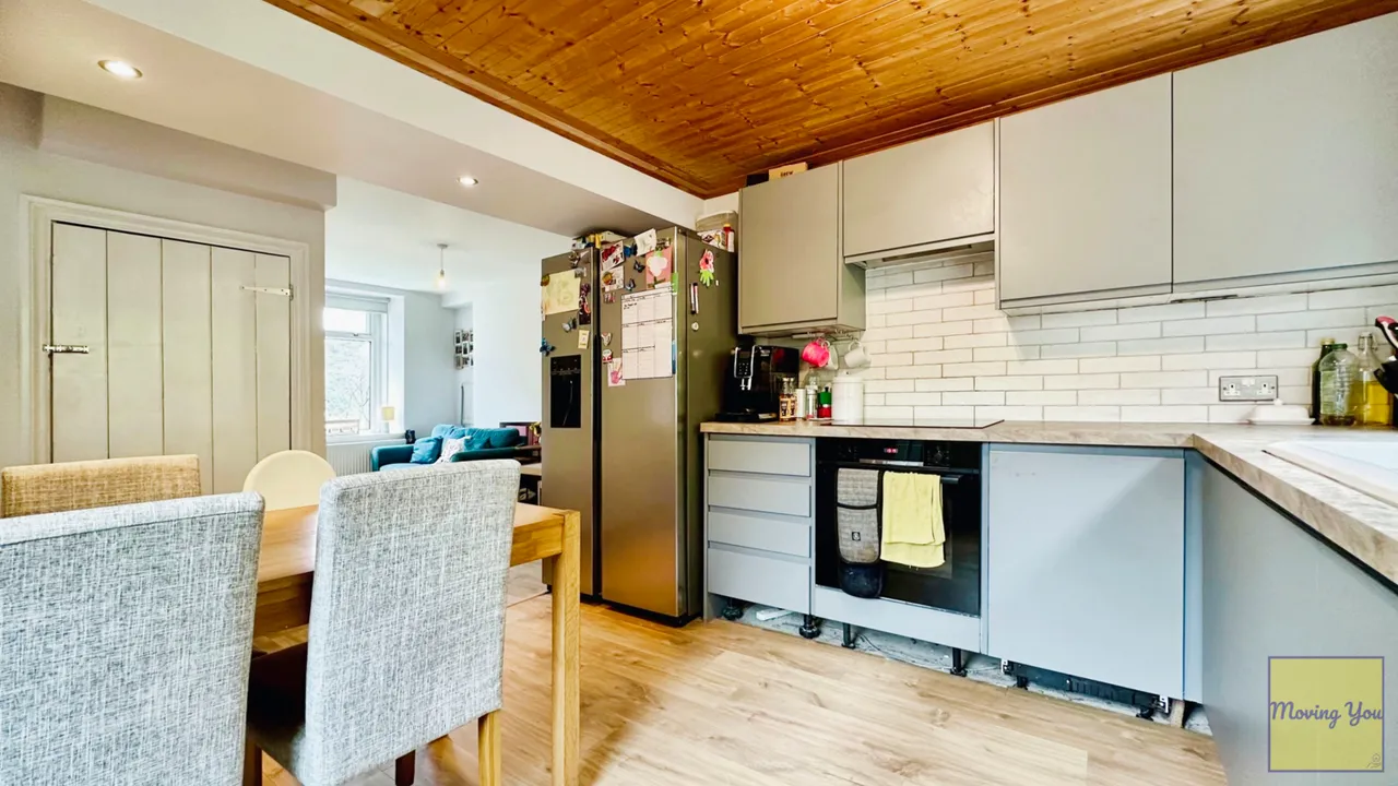 Dyffryn Road, Pontardawe, Swansea, photo 7