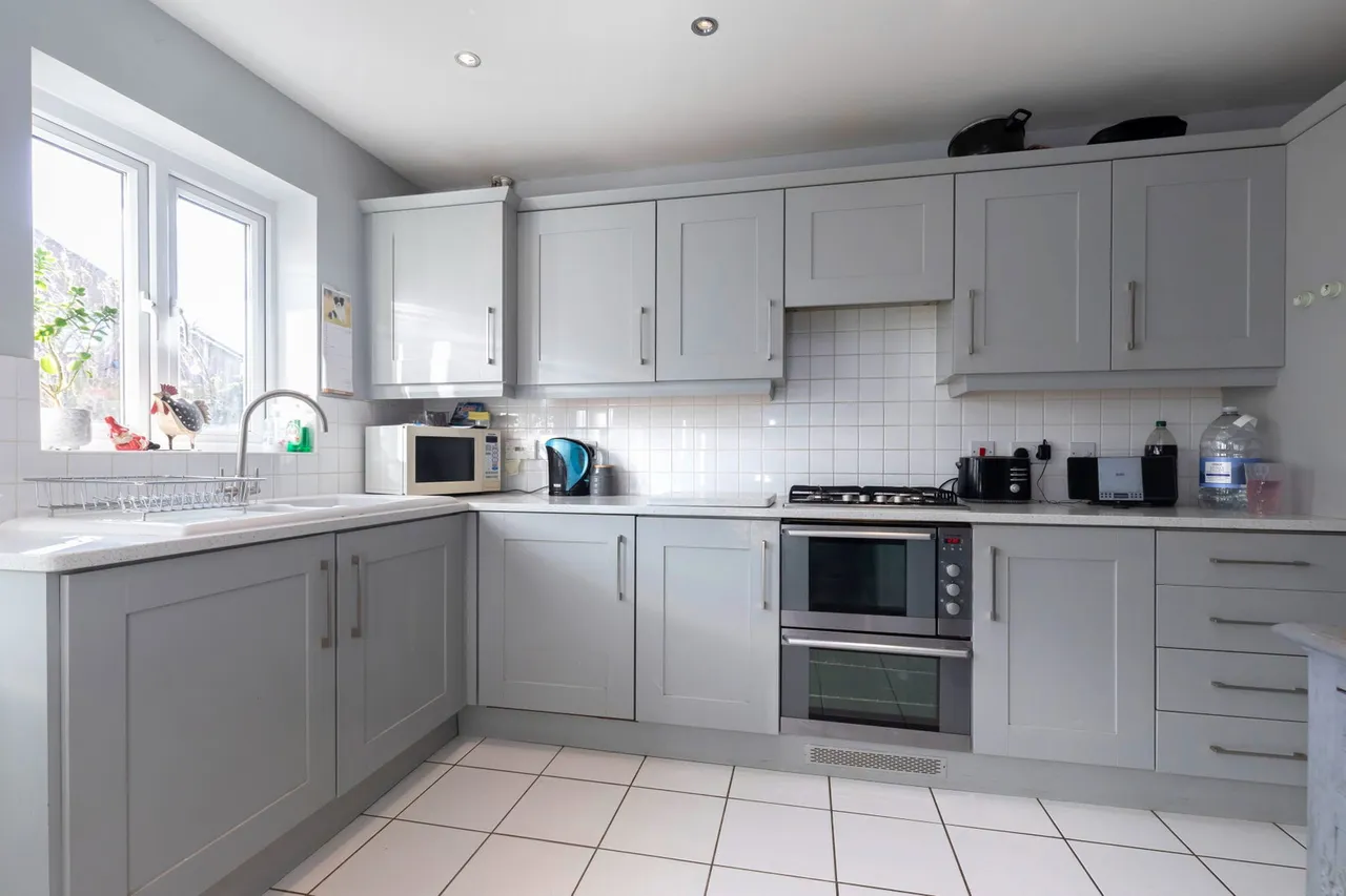 Desert Orchid Road, Prestbury, GL52, photo 7