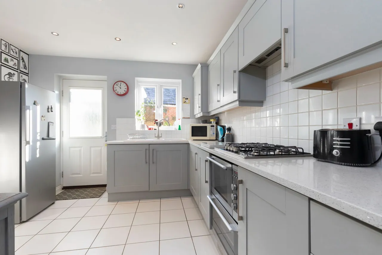 Desert Orchid Road, Prestbury, GL52, photo 3