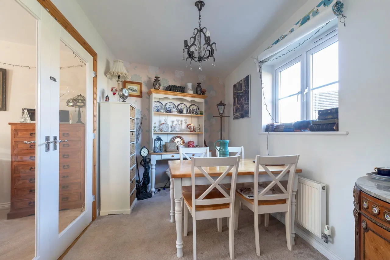 Desert Orchid Road, Prestbury, GL52, photo 8