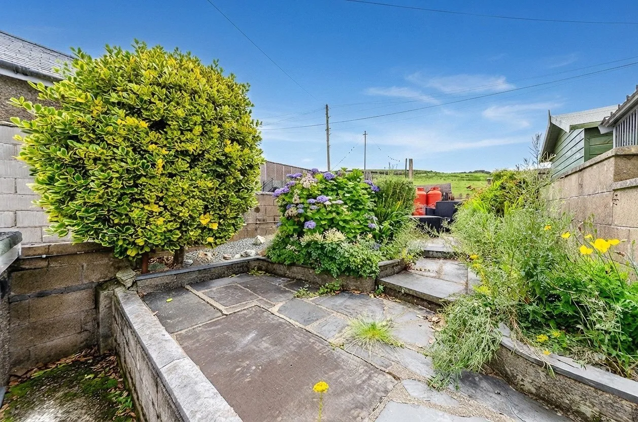 Bryn Tirion, Pant Llwyd, photo 11