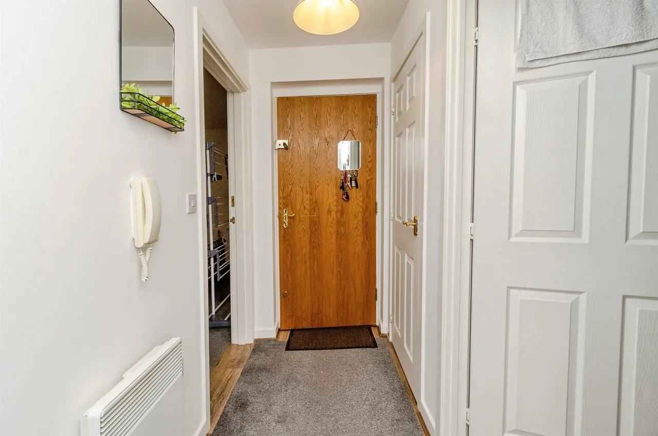 Willenhall Road, Wolverhampton, WV1, photo 2