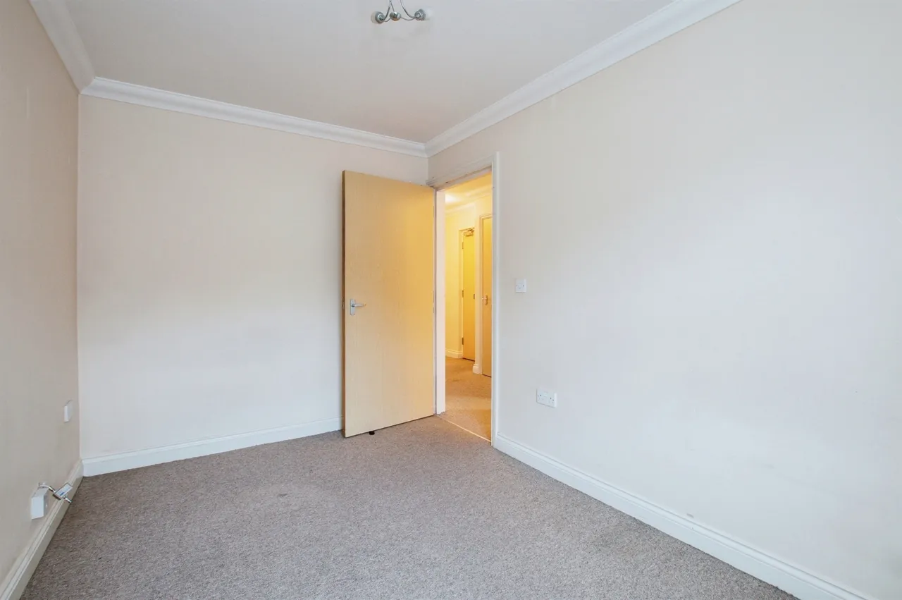 Wycliffe Road, Bournemouth, photo 11