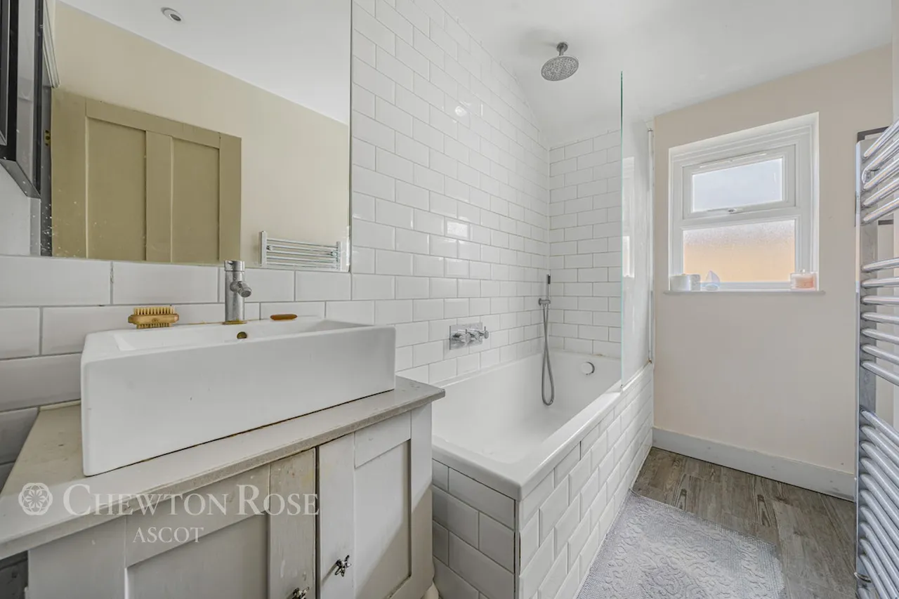 Nursery Lane, Ascot, photo 14