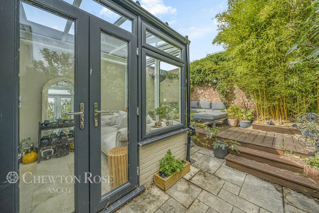 Nursery Lane, Ascot, photo 9