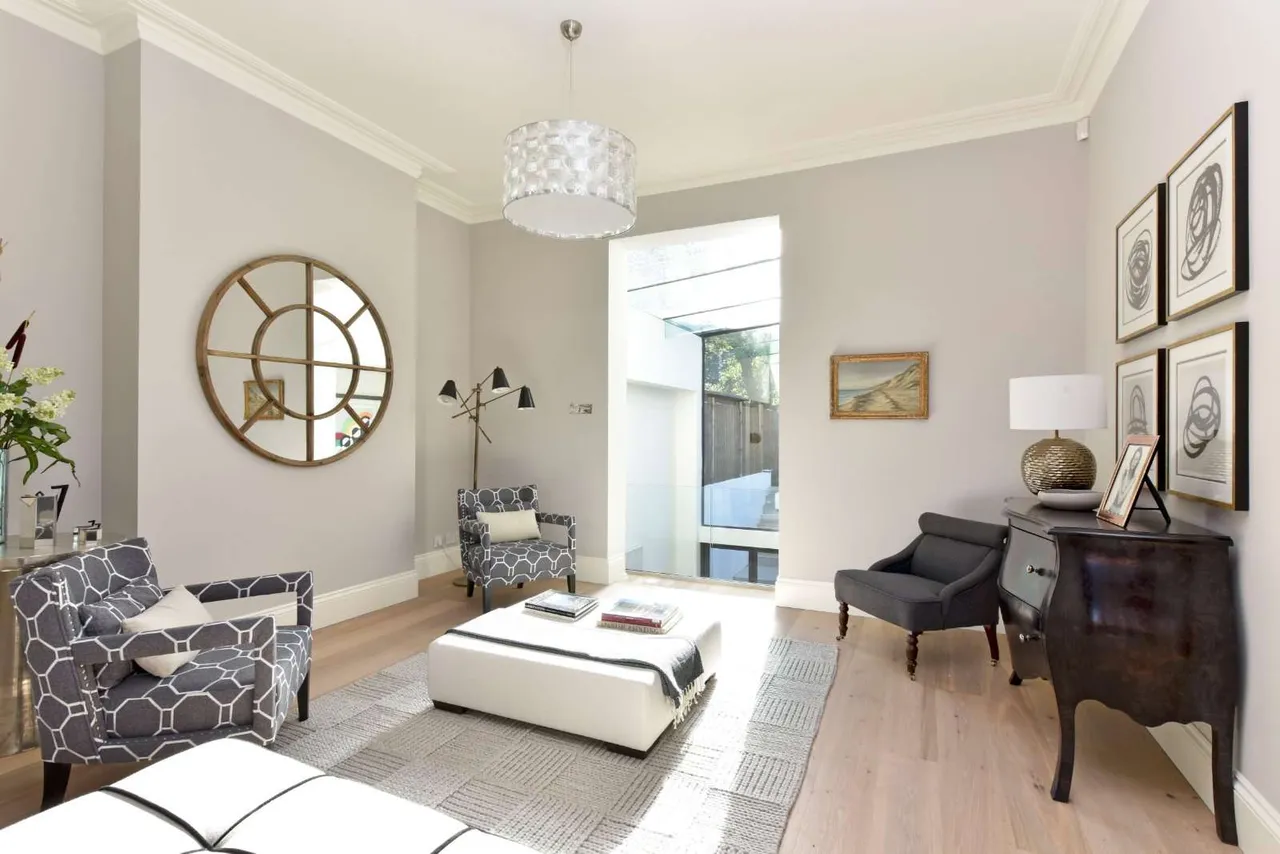 Broomwood Road, London, SW11 6JU, photo 5