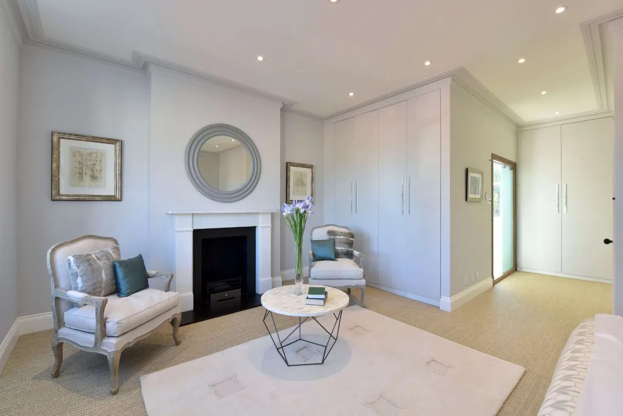 Broomwood Road, London, SW11 6JU, photo 11