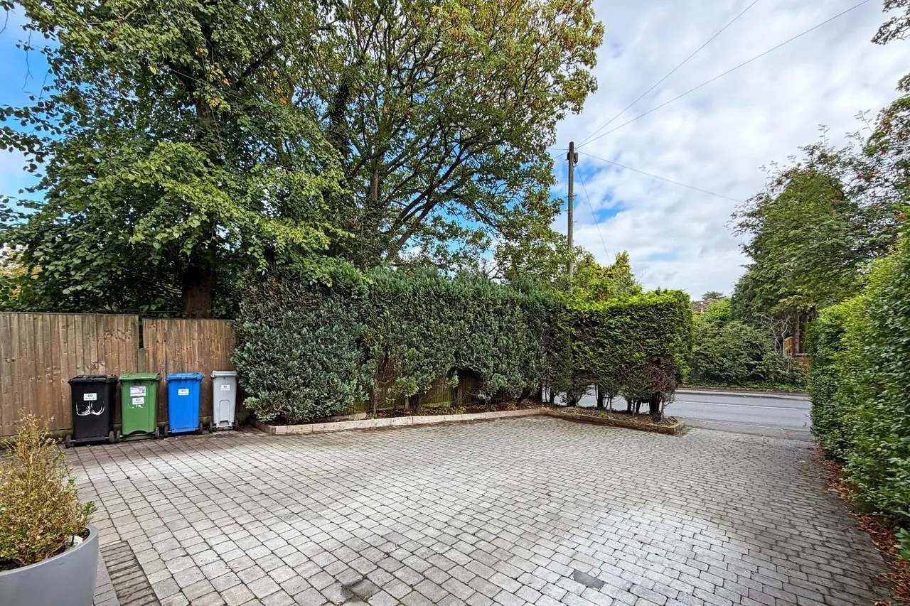 Thorley Lane, Timperley, WA15, photo 34