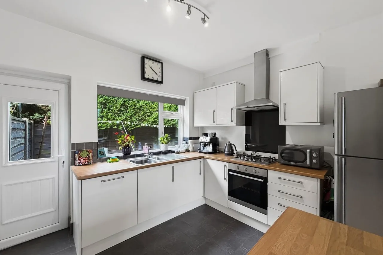 Thorley Lane, Timperley, WA15, photo 19