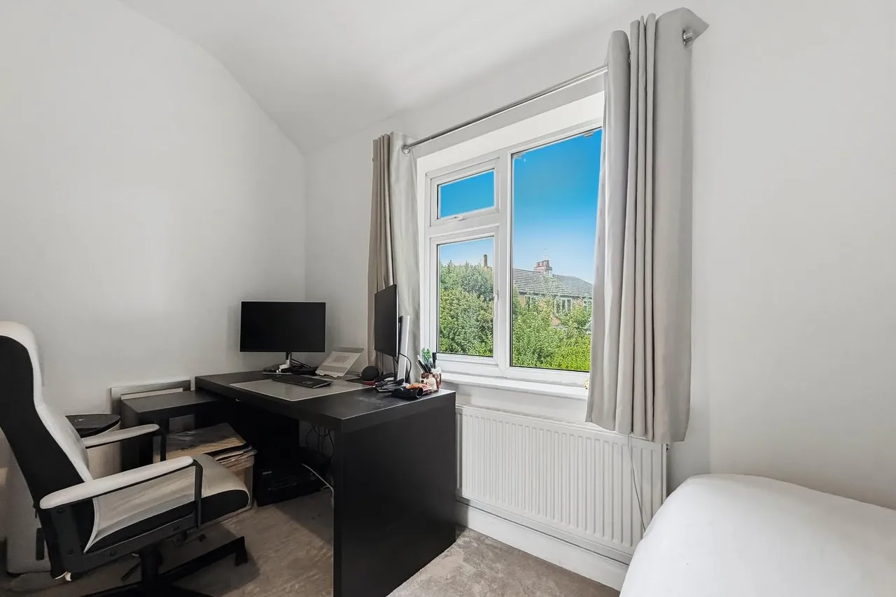 Thorley Lane, Timperley, WA15, photo 25