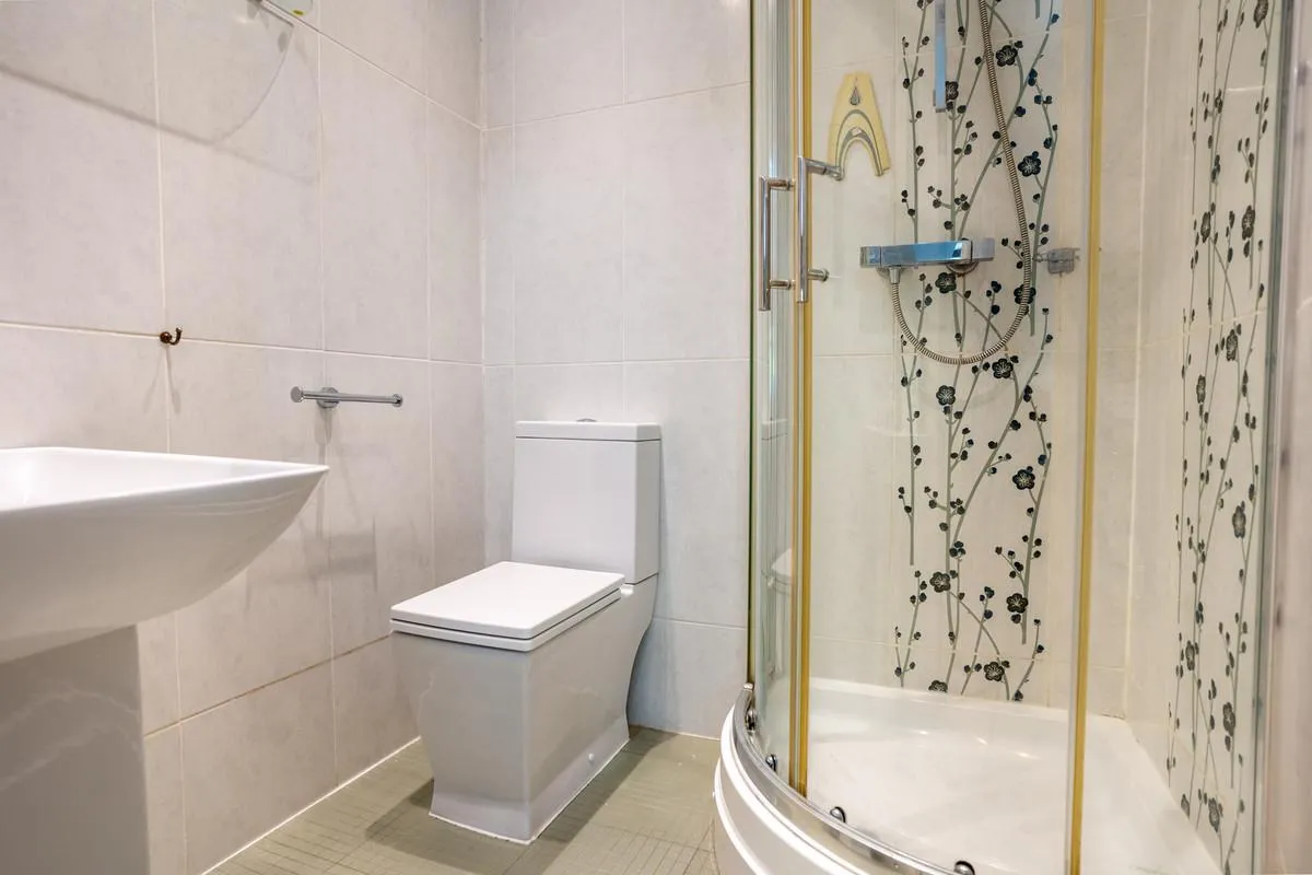 Old Birmingham Road, Marlbrook, B60, photo 18