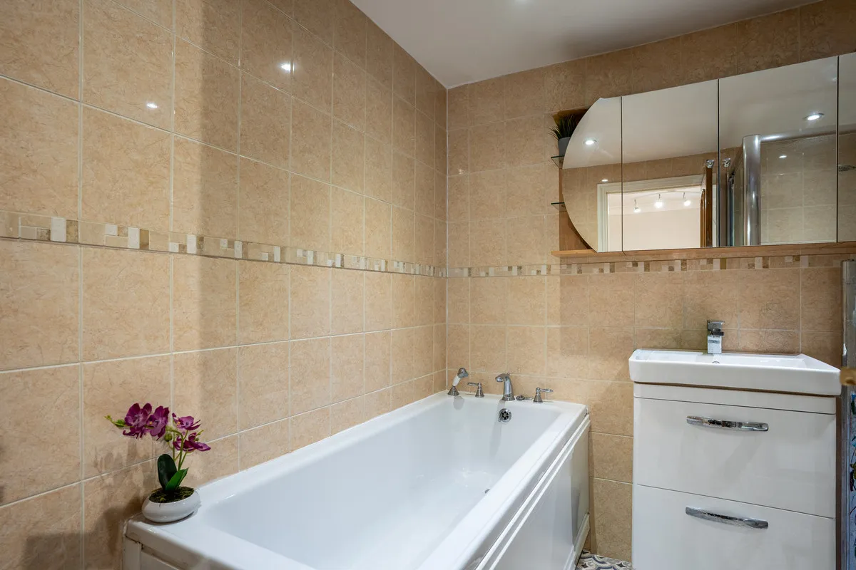Old Birmingham Road, Marlbrook, B60, photo 25
